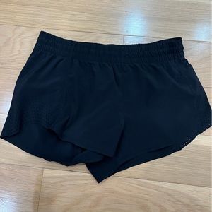 Athleta Hustle 3” Shorts